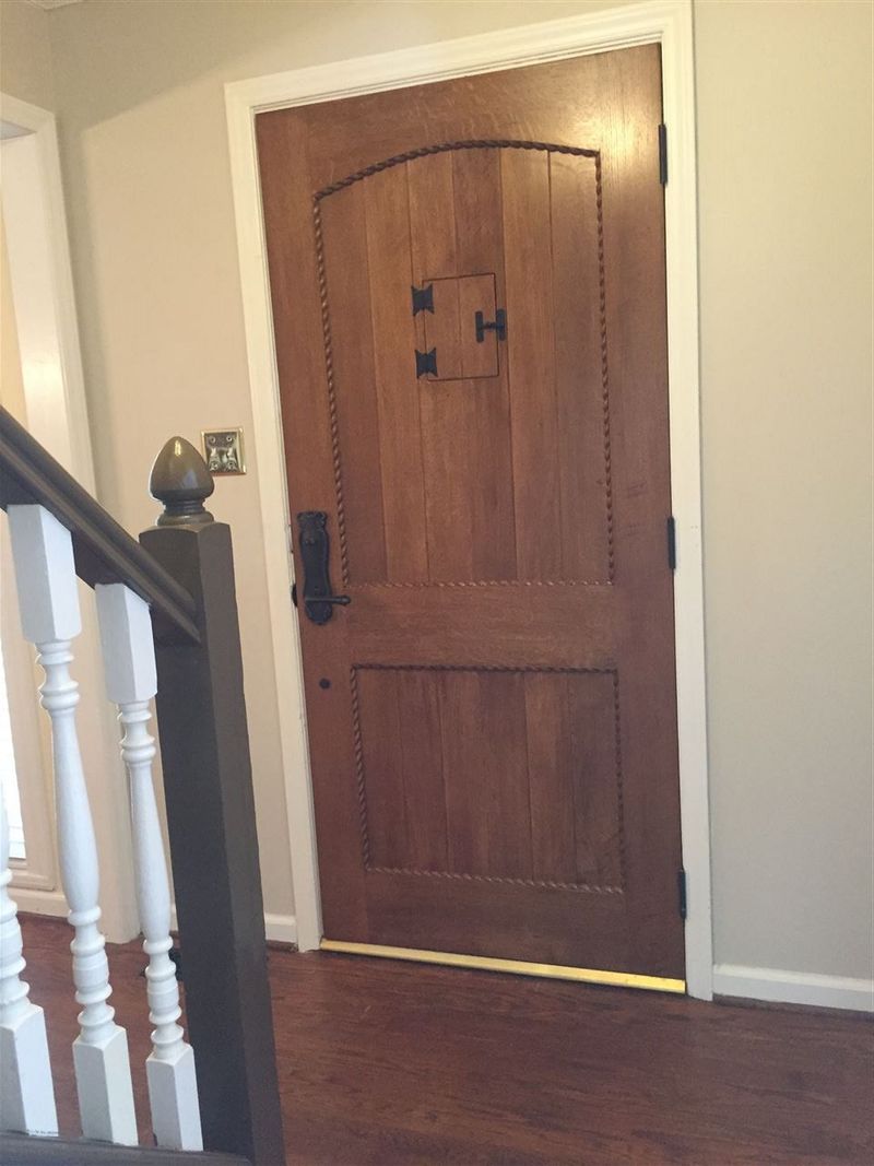 103 Stourbridge Cir, Cary, NC 27511