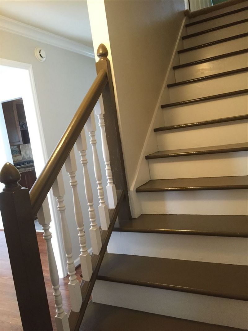 103 Stourbridge Cir, Cary, NC 27511
