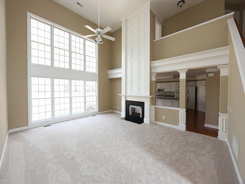 103 Strathburgh Ln, Cary, NC 27518