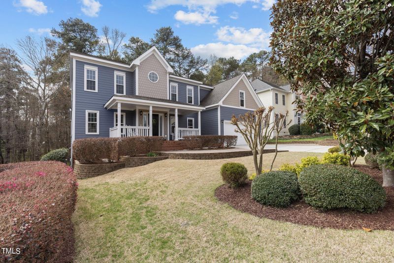 103 Summerglow Ct, Cary, NC 27513