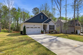103 Sunlight Cv, Louisburg, NC 27549