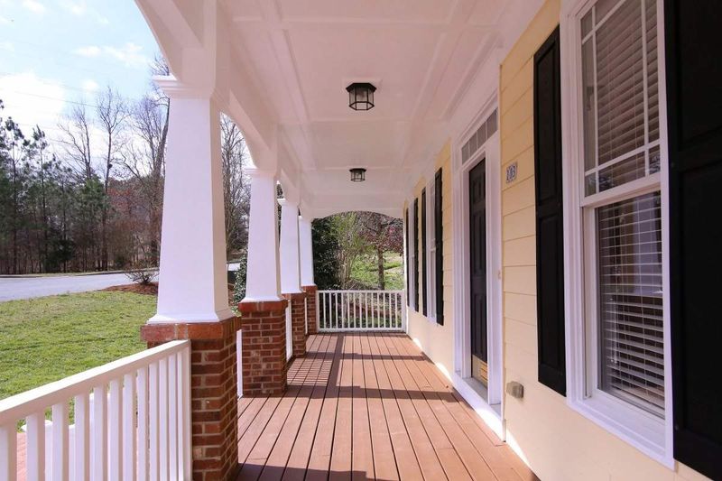 103 Swift Run Ct, Chapel Hill, NC 27514