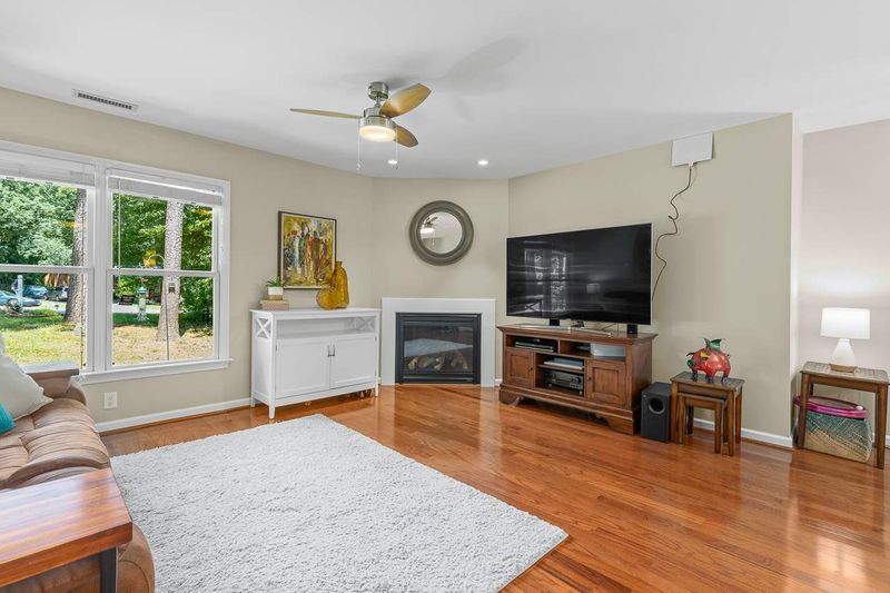 103 Tayport Ct, Cary, NC 27511