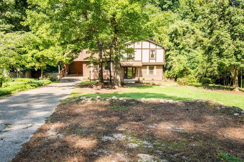 103 Thomas Pl, Knightdale, NC 27545