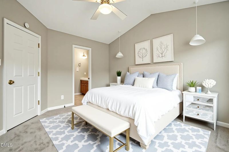 103 Town Creek Dr, Cary, NC 27519