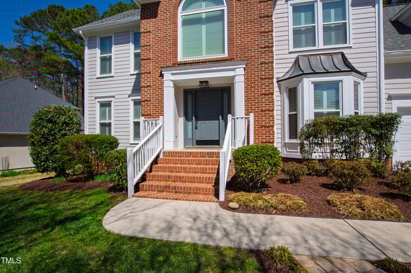 103 Tremont Cir, Chapel Hill, NC 27516