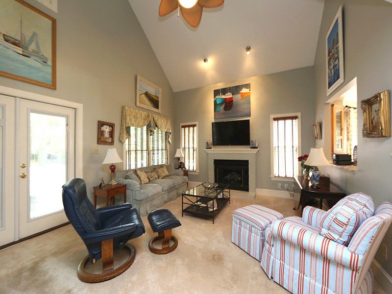103 Water Leaf Ln, Cary, NC 27518