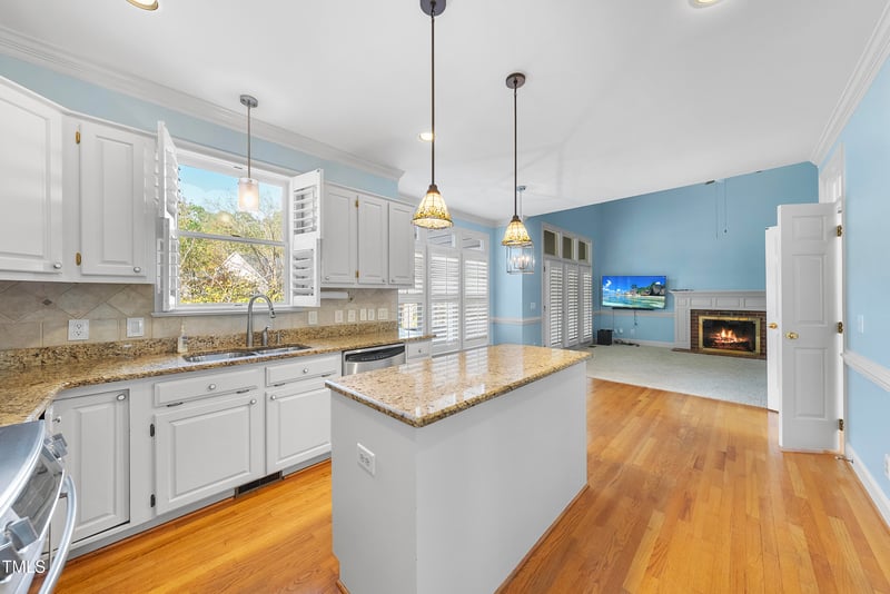 103 Waterloo Station Dr, Cary, NC 27513