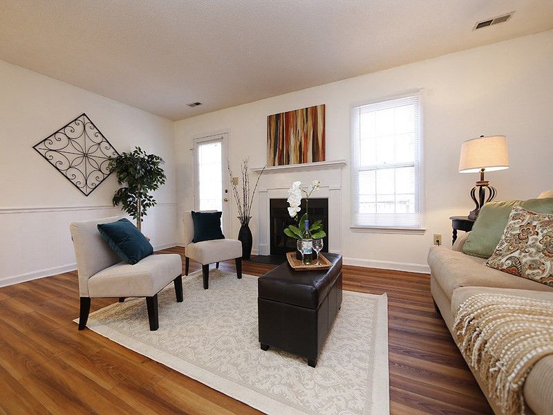 103 Weathersfield Dr, Durham, NC 27713