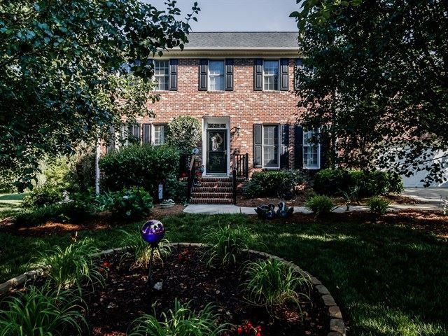 103 Westminster Ct, Mebane, NC 27302