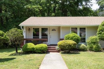 103 Westview Dr, Carrboro, NC 27510