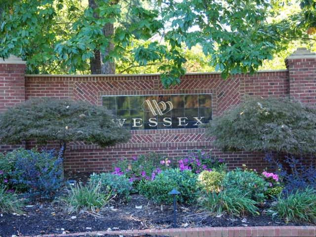 103 Whittshire Ct, Cary, NC 27513