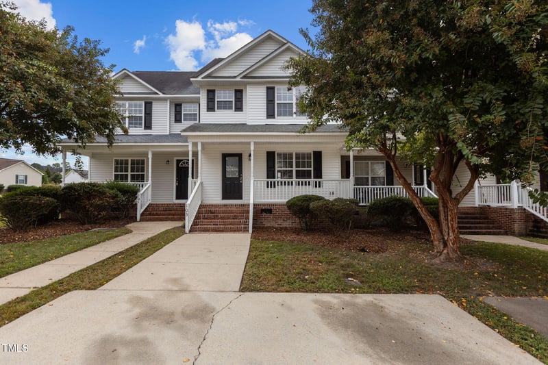 103 Wimbledon Ct, Clayton, NC 27520