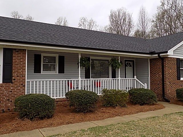 103 Windmere Dr, Angier, NC 27501
