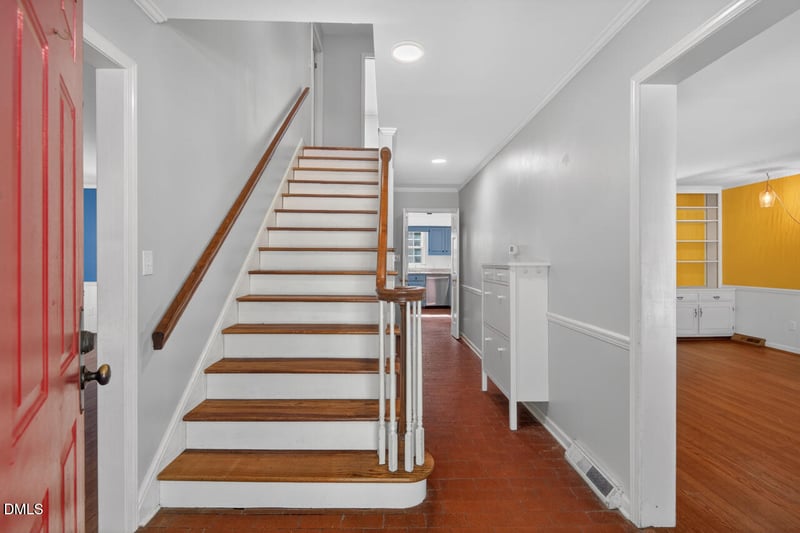 103 Wolfs Trl, Chapel Hill, NC 27516