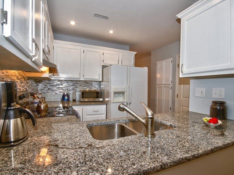 103 Wyatts Pond Ln, Cary, NC 27513
