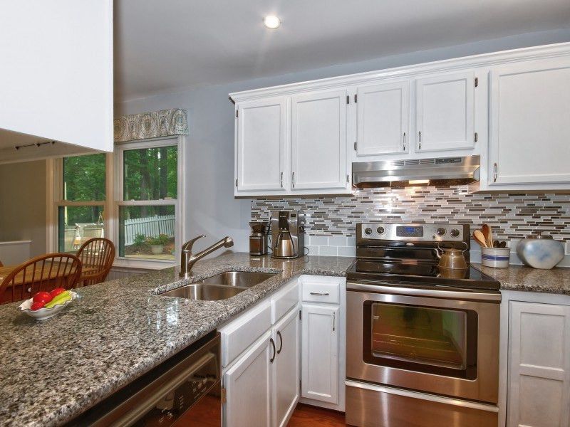 103 Wyatts Pond Ln, Cary, NC 27513