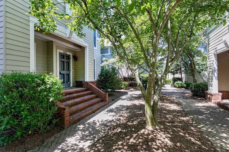 1030 Brighthurst Dr #1030, Raleigh, NC 27605