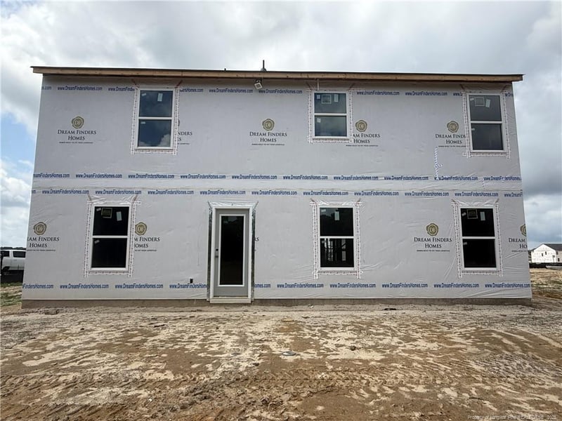 1030 Emerald Stone Loop, Hope Mills, NC 28348