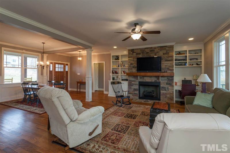 1030 Snapdragon Dr, Wake Forest, NC 27587