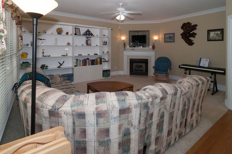 10301 Crisp Dr, Raleigh, NC 27614