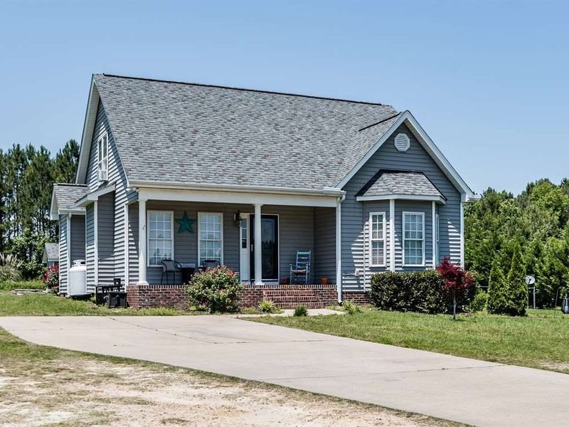 10301 Perry Ridge Ct, Zebulon, NC 27597