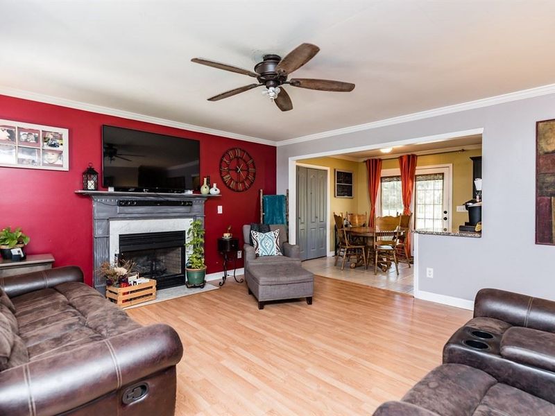 10301 Perry Ridge Ct, Zebulon, NC 27597