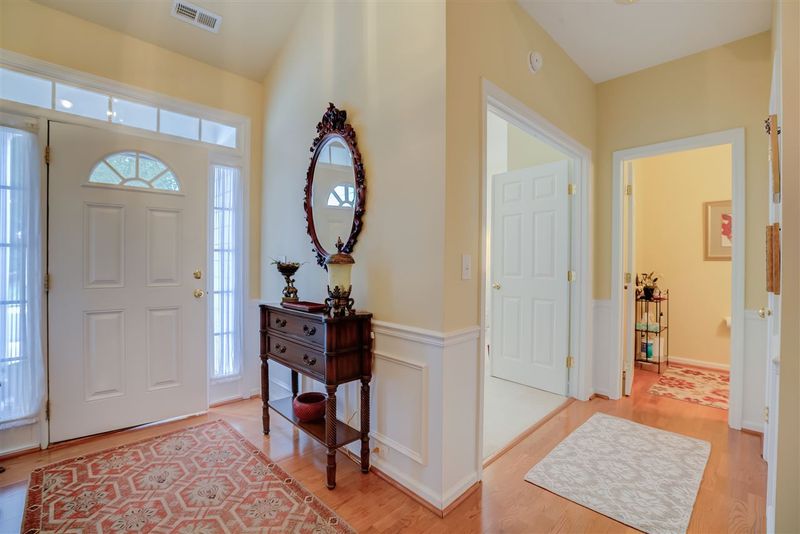 10305 Dapping Dr, Raleigh, NC 27614