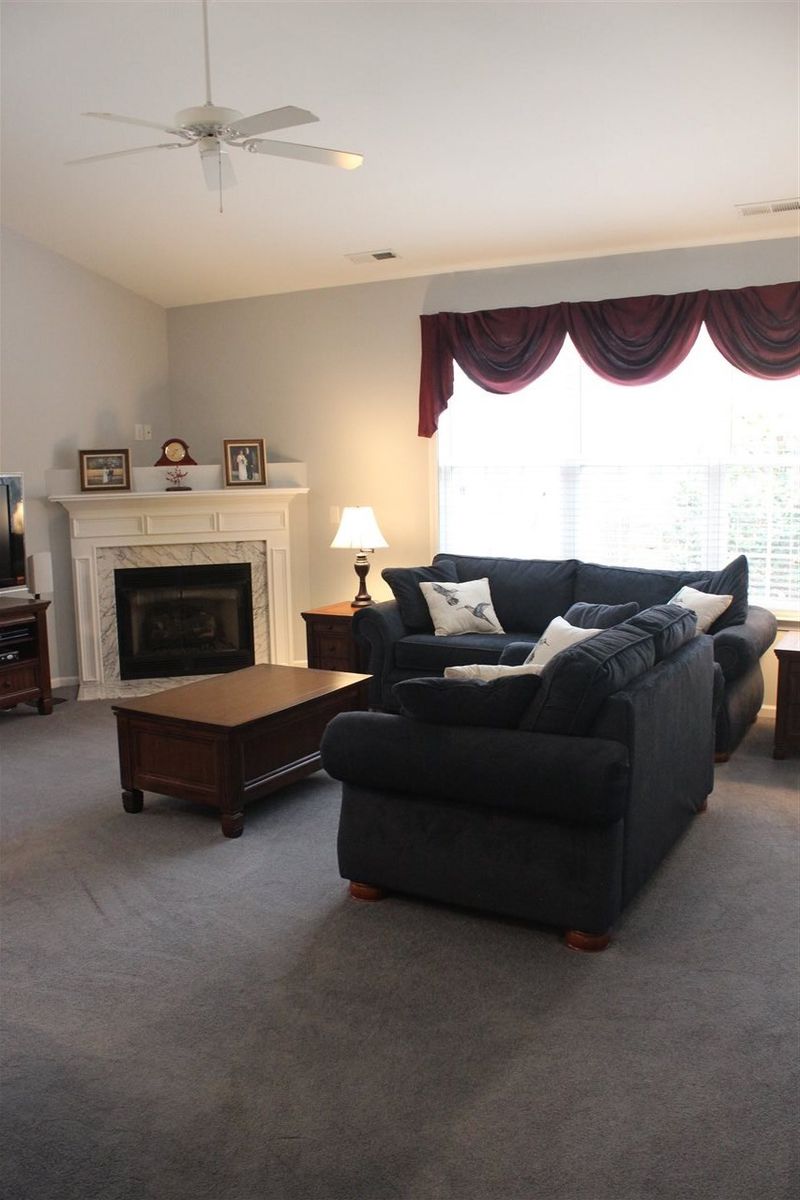 10306 Dapping Dr, Raleigh, NC 27614