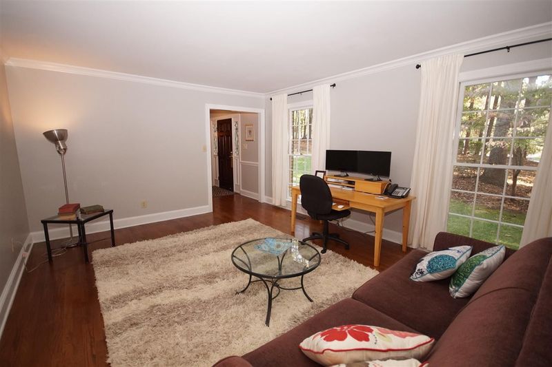 10309 Boxelder Dr, Raleigh, NC 27613