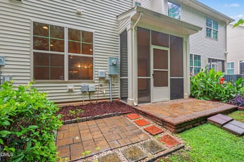 1031 Contessa Dr, Cary, NC 27513