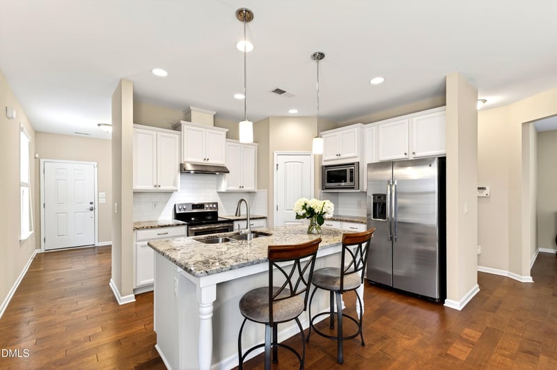 1031 Cuthbert Ln, Durham, NC 27703