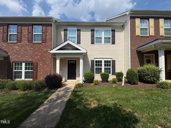 1031 Ileagnes Rd, Raleigh, NC 27603