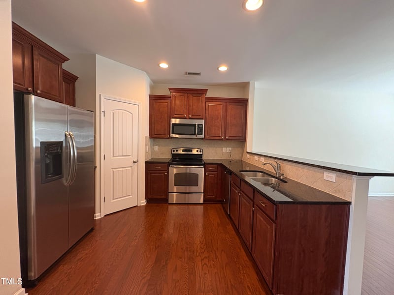 1031 Ileagnes Rd, Raleigh, NC 27603