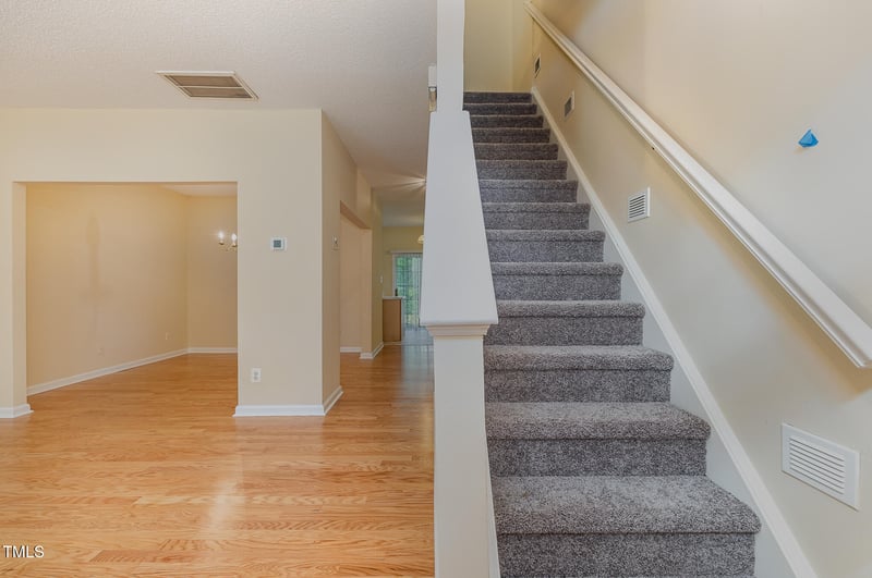 1031 Lake Moraine Pl, Raleigh, NC 27607