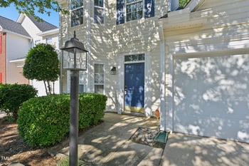 1031 Lake Moraine Pl, Raleigh, NC 27607