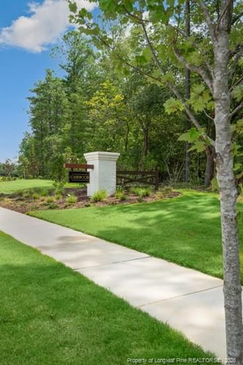 1031 Misty Creek Dr, Aberdeen, NC 28315