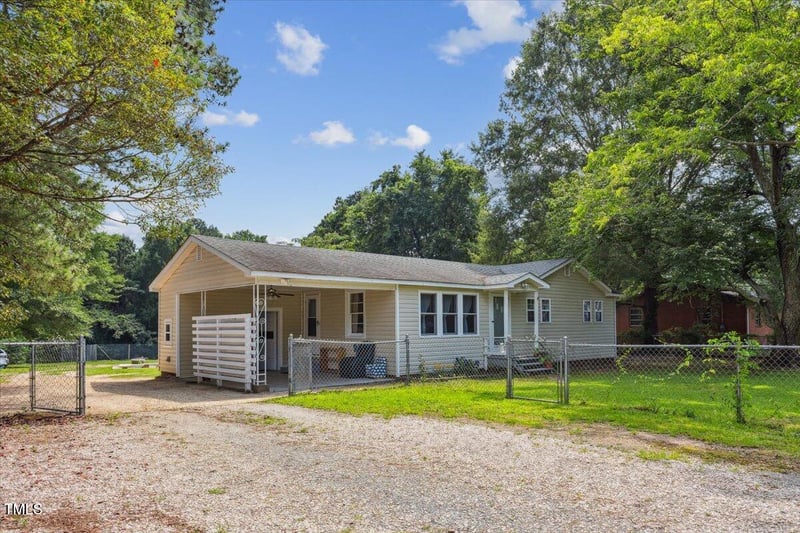 1031 Old Us 421, Lillington, NC 27546