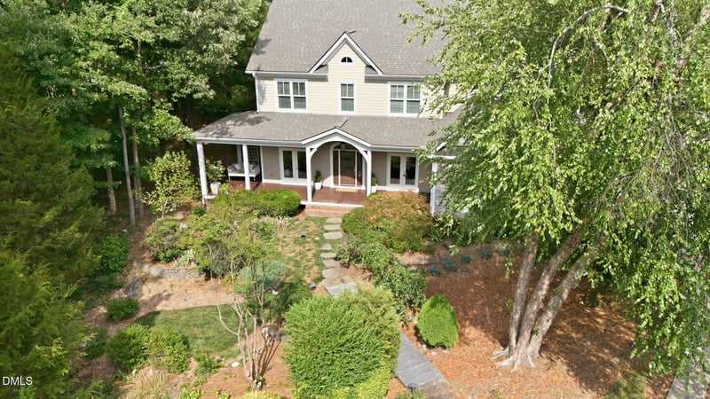1031 Pinehurst Dr, Chapel Hill, NC 27517