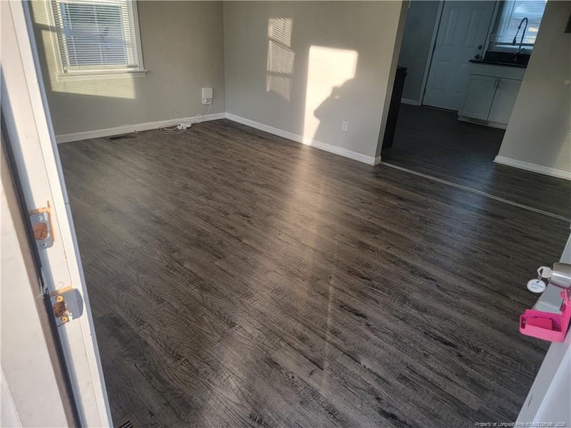 1031 Revere St, Fayetteville, NC 28304