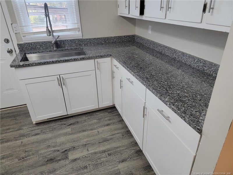 1031 Revere St, Fayetteville, NC 28304