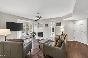 1031 Wirewood Dr #202, Raleigh, NC 27605