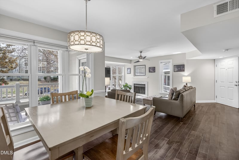 1031 Wirewood Dr #202, Raleigh, NC 27605