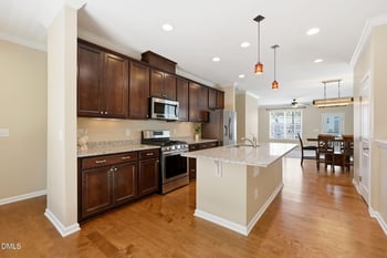 1032 Diamond Dove Ln, Apex, NC 27502