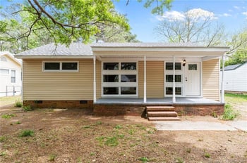 1032 Elizabeth Dr, Laurinburg, NC 28352