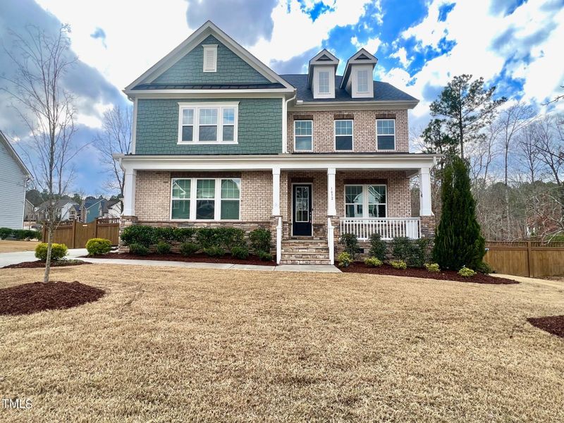 1032 Queensdale Dr, Cary, NC 27519