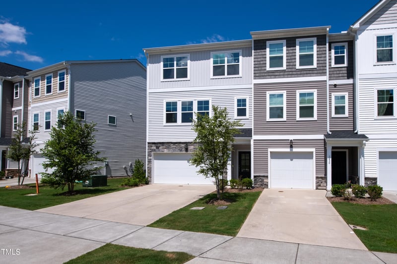 1032 Shoreside Dr, Durham, NC 27713