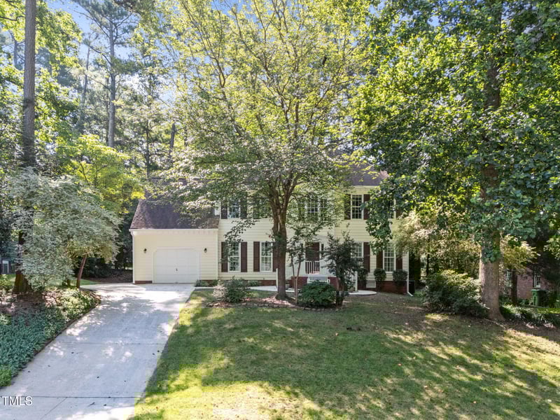 1032 Vestavia Woods Dr, Raleigh, NC 27615