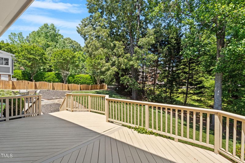 10320 Crisp Dr, Raleigh, NC 27614