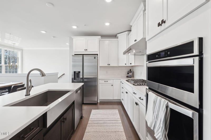 10320 Sablewood Dr #107, Raleigh, NC 27617